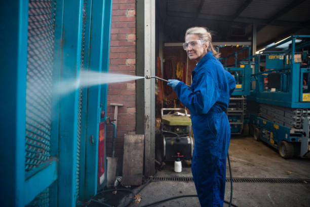 Best Factory Floor Cleaning  in Jean Fitte, LA